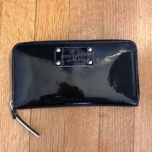 Kate Spade Wallet in Black Patent